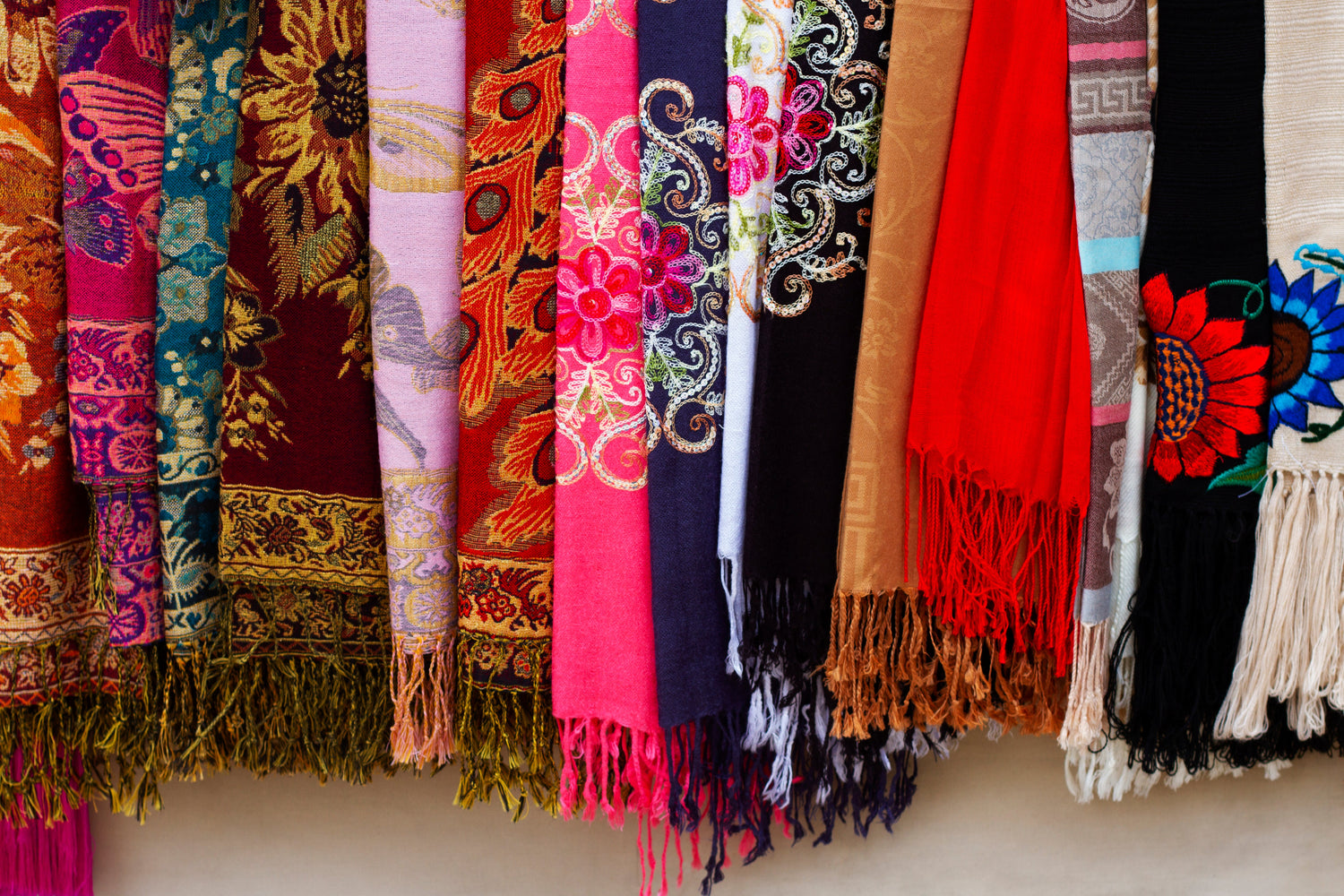 Dupattas & Scarves